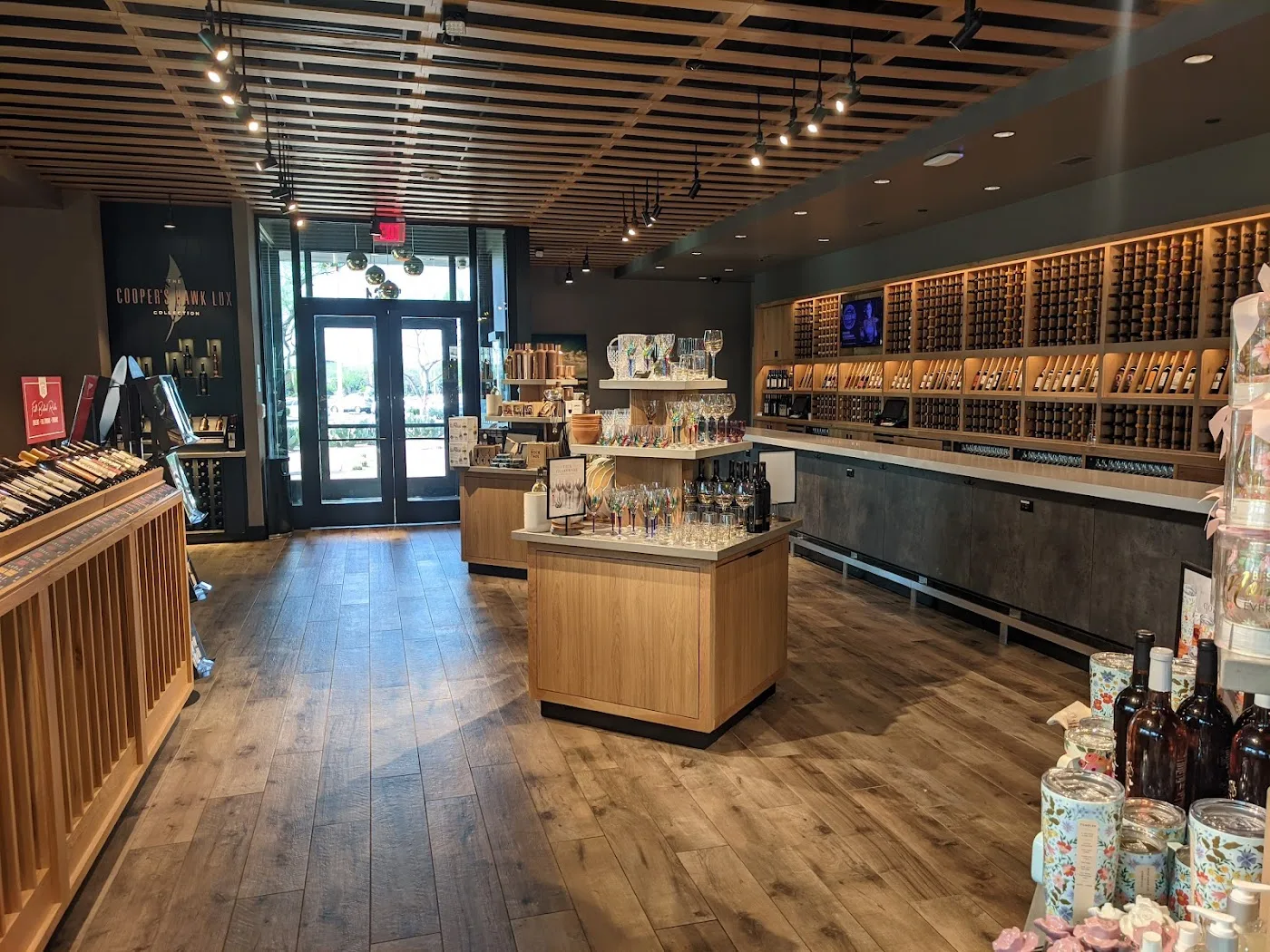 Cooper’s Hawk Winery & Restaurant